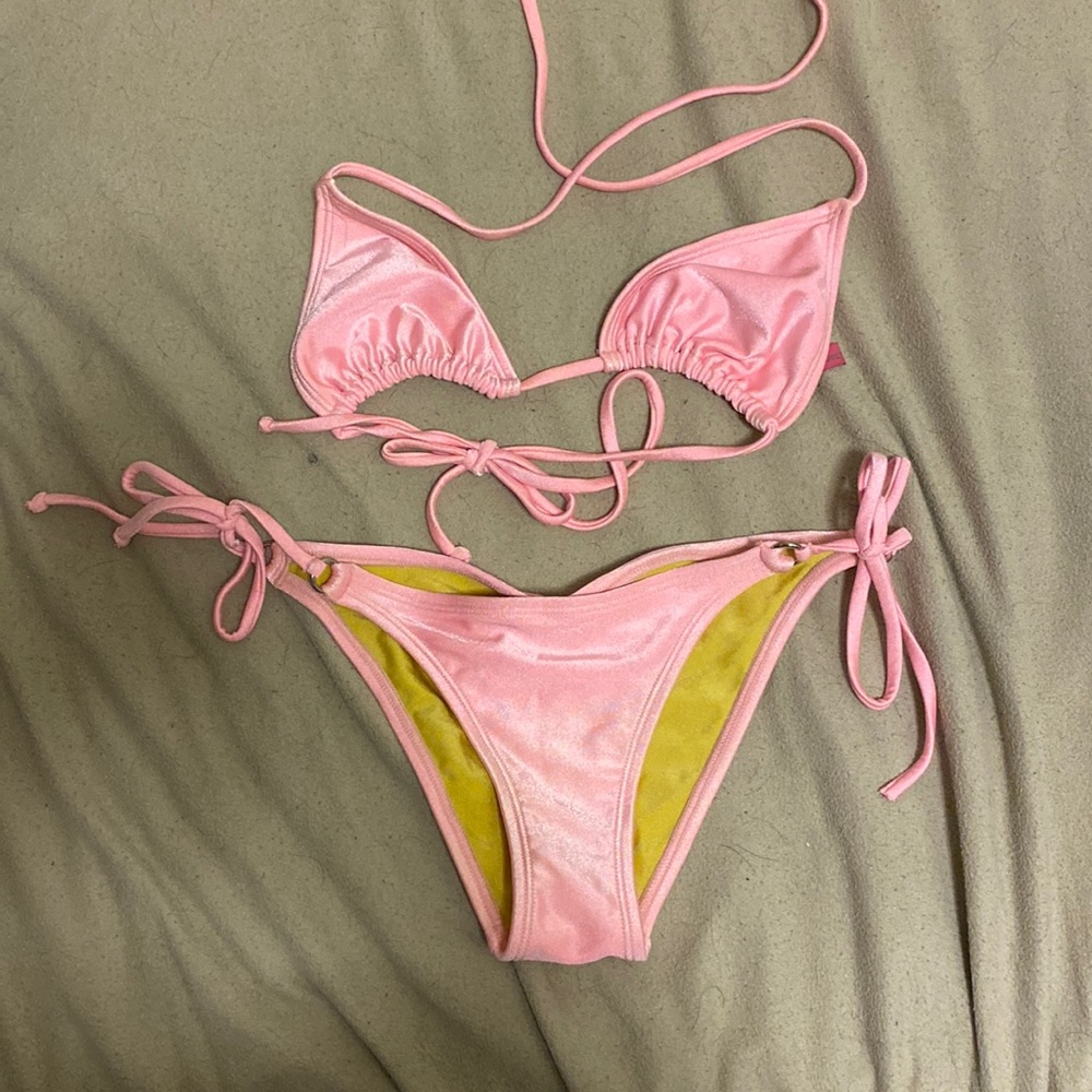holographic pink ‘honeysweet’ bikini